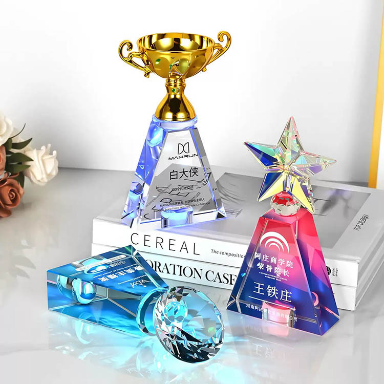 Rainbow Star 2026  Gold Cup Personalized Crystal  Trophy Award with Light Base MH-FJ0048