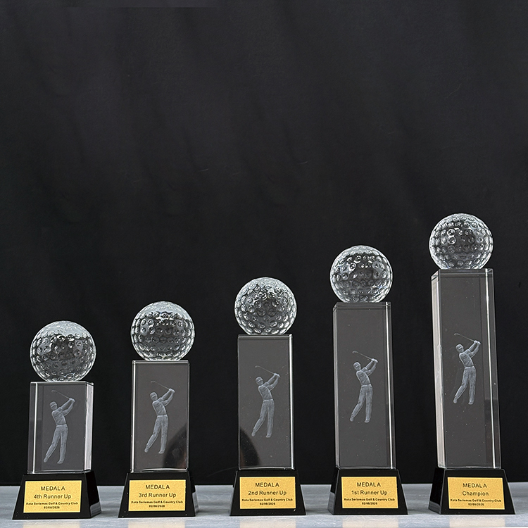 Personalized Glass Crystal Golf Ball Trophy with Cube Base with Gold Plate MH-Q0251