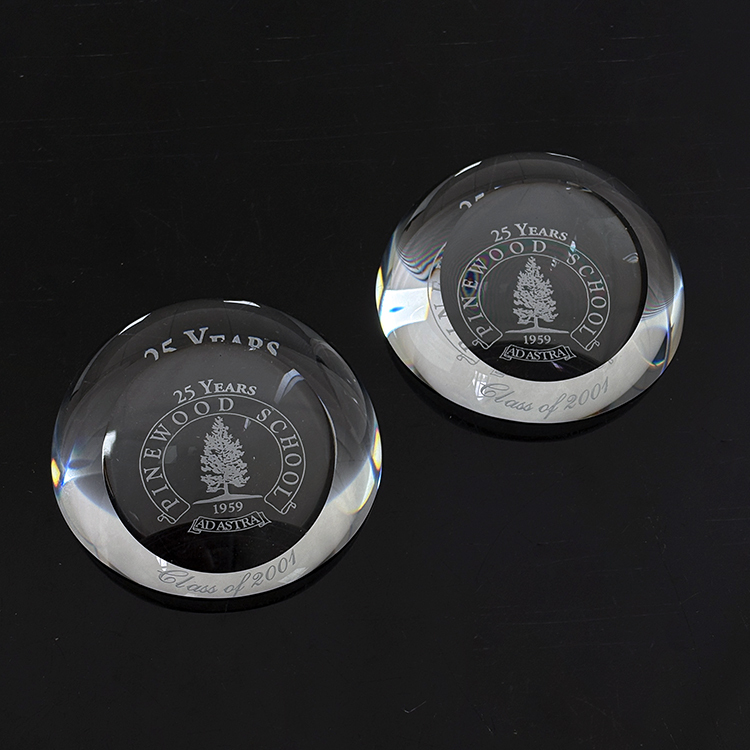 Slanted Crystal Magnifying Glass Dome Paperweight MH-F0615