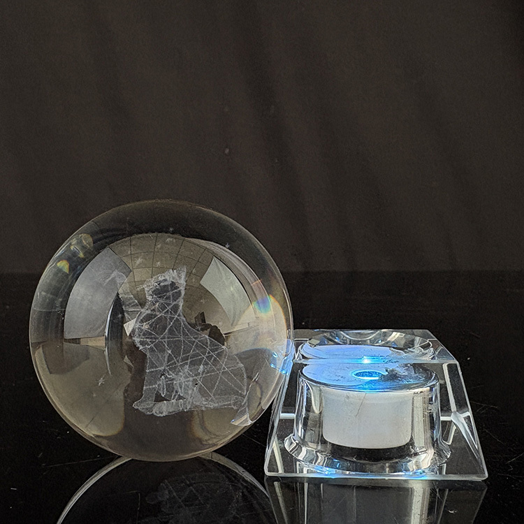 Light up  Laser Cat Glass Crystal Ball with Crystal Led Light Base MH-Q0283