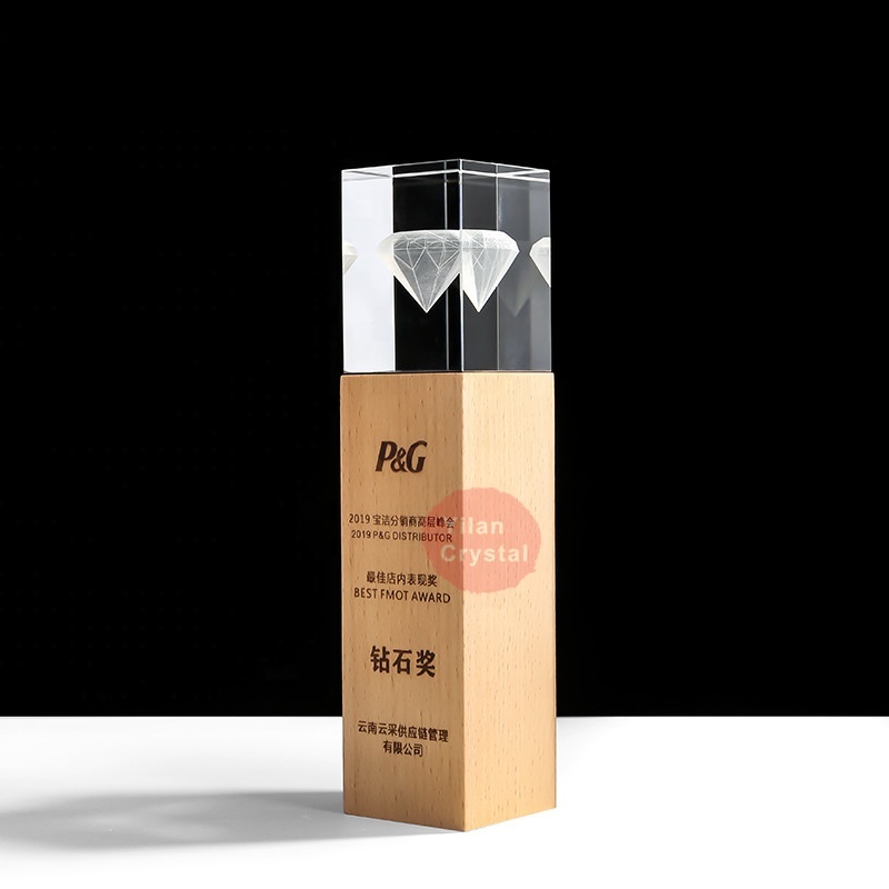 Custom Popular China Wooden for Competition Award Gift Crystal Trophy