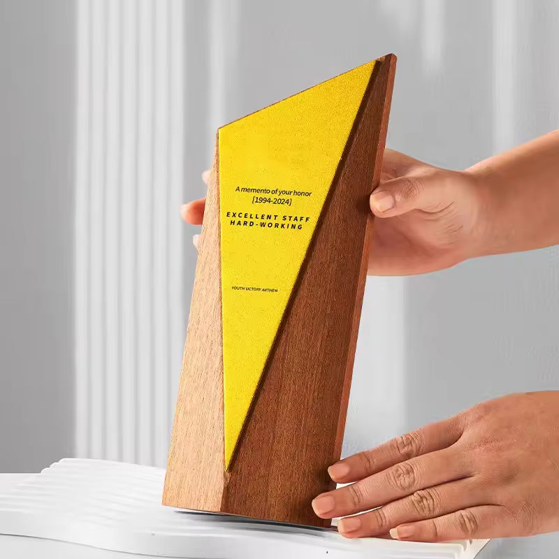 JN Customized Wooden Trophy Awards Crystal Custom Laser Engraving With Wordings or Text for Sports Events