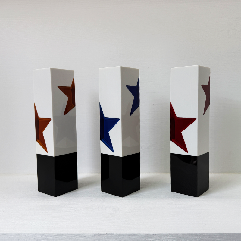 Factory Creative Colorful Resin Star Beautiful Upright Gift Personalized Logo Achievement Trophy