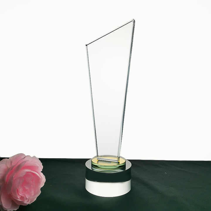 Unique Souvenir Gifts With Engraving Logos K9 Crystal Trophy Award