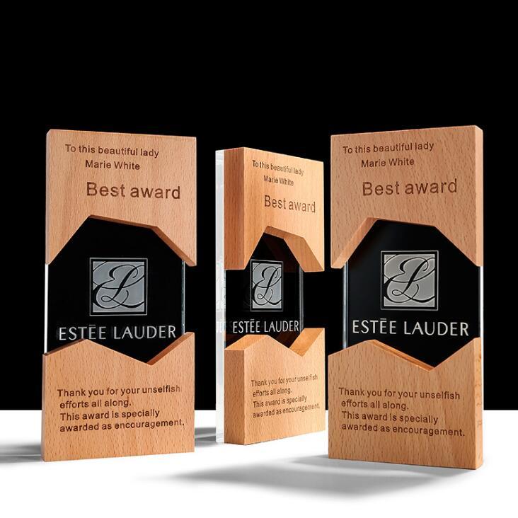 Fashion China MDF Cube Shape UV Printed Engraving Awards Trophies for Office Gift