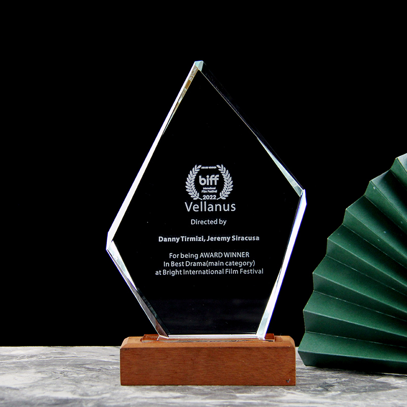 Manufacturing Wooden Trophy K9 Blank Crystal Glass Cheap Awards Personalized for Winners Souvenirs