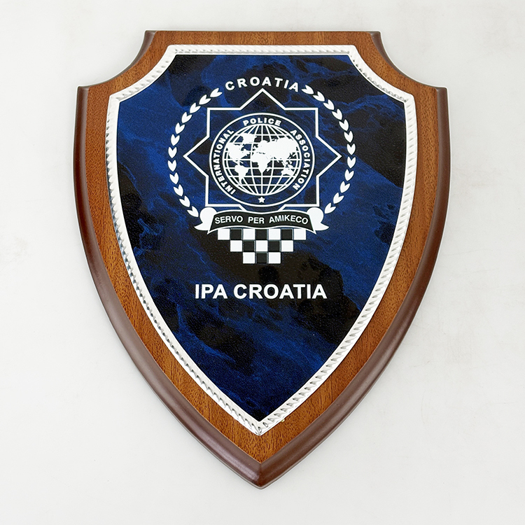 20x25cm Shield Shape Wooden Certificate Award with Silver Blue Metal Plate MH-LJ0752