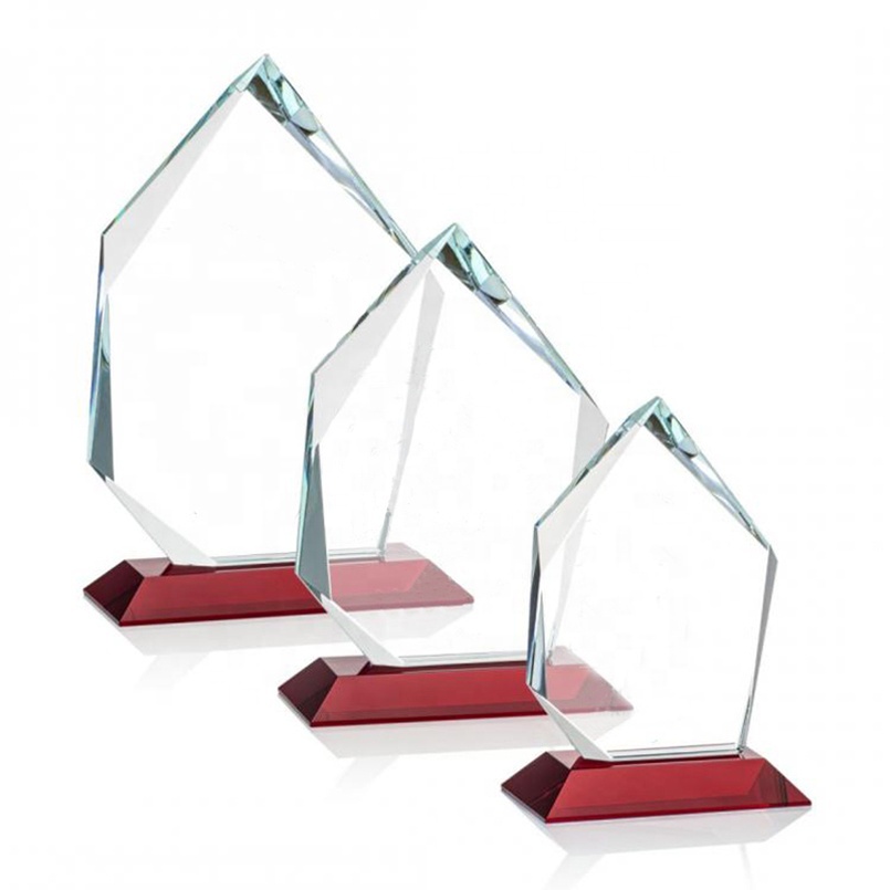 Newest Customized Professional Crystal Glass Award Crystal Trophy Plaque for Engraving