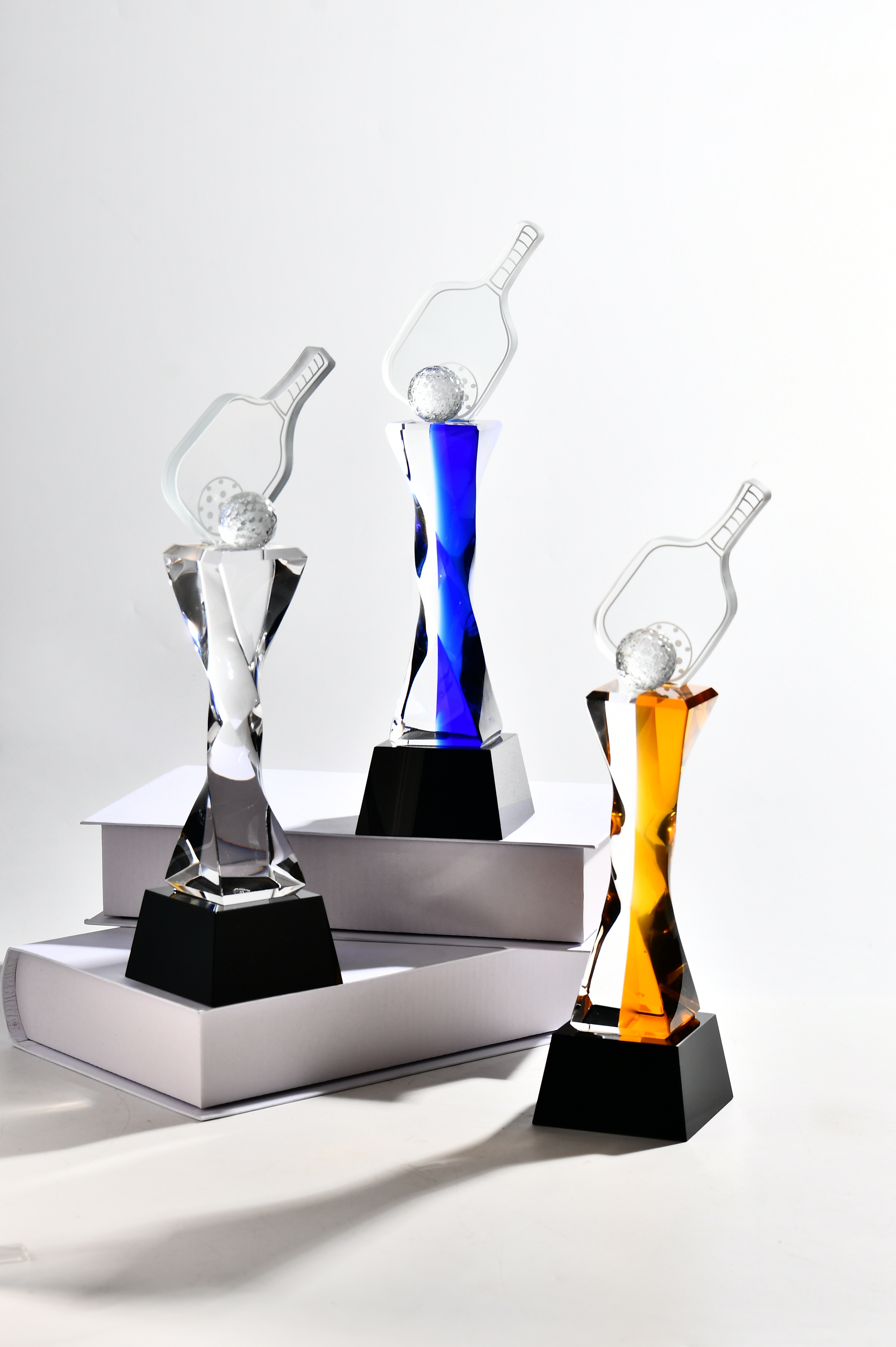 Hot-selling Transparent Amber Blue DIY Laser Engraved Geometric Shape Crystal Trophy for Sports Event Awards