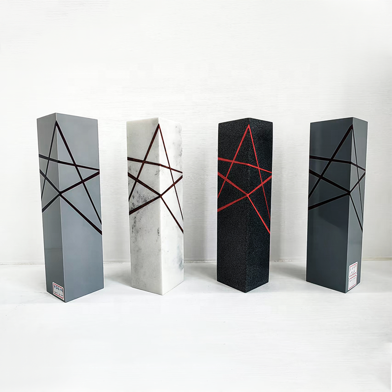 New Product Wholesale Customizable champion Resin Trophy Design Customized Color Resin Material Crafts