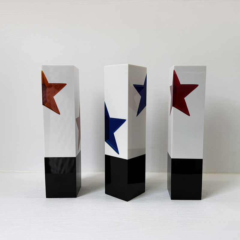Factory Creative Colorful Resin Star Beautiful Upright Gift Personalized Logo Achievement Trophy