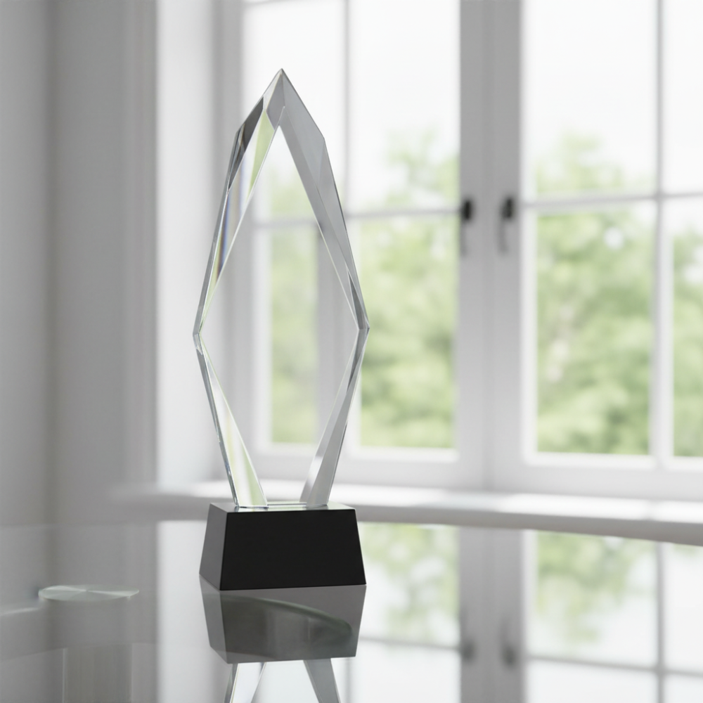 Design 3D Engraved Crystal for Anniversary Ceremony Embassy Trophy Crystal Award