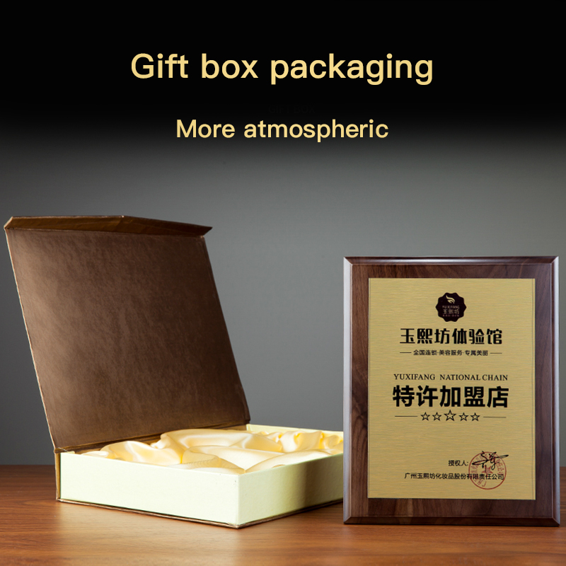 Wholesale Yilan MDF Plaques Shield Shape Carved Custom Logo for Competition Prize Ceremony Souvenirs Award