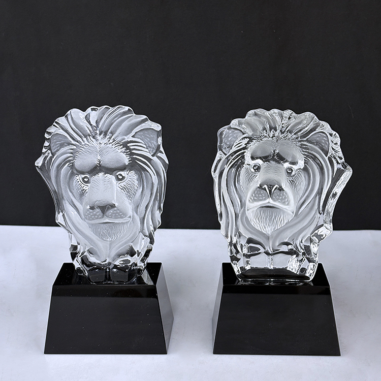 Crystal lion Head Crystal Iceberg Trophy and Award MH-LJ0522