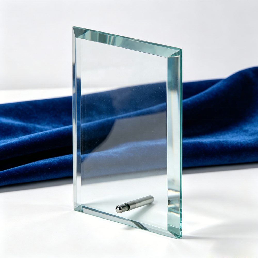 Transparent Crystal Glass Award with Metal Stand Glass Trophy Plaque Crystal Gift Winner Prize Staff Appreciation Ceremony