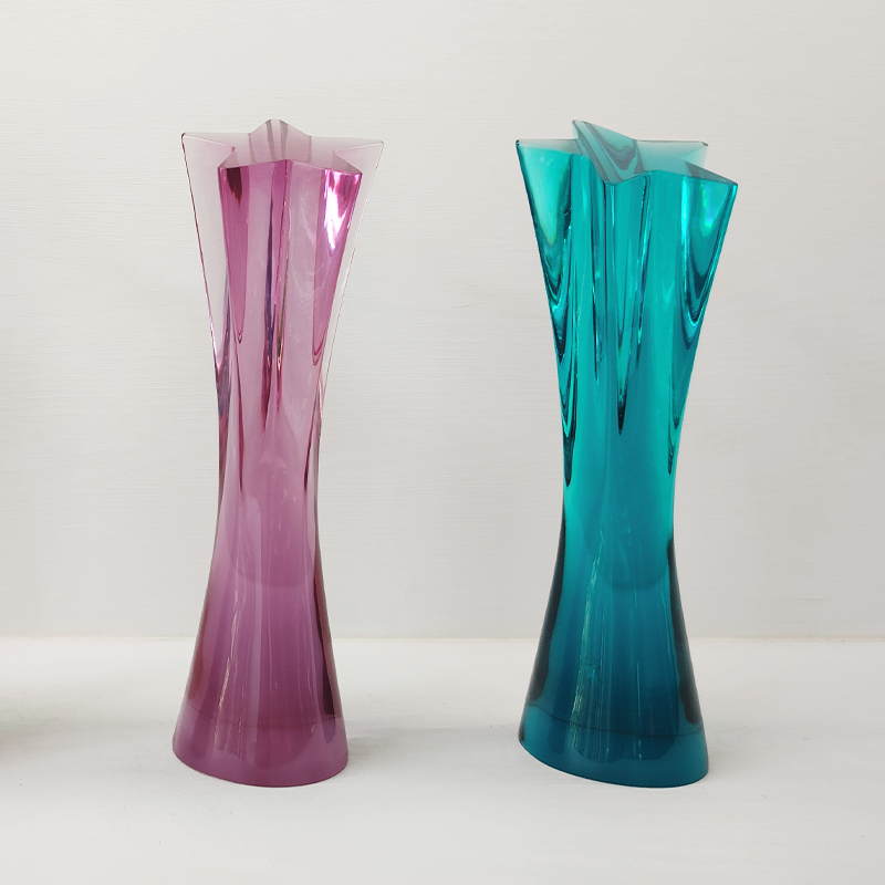 New Crystal Trophy Creative Twisted Column Outstanding Employee Award Competition Retired Souvenir