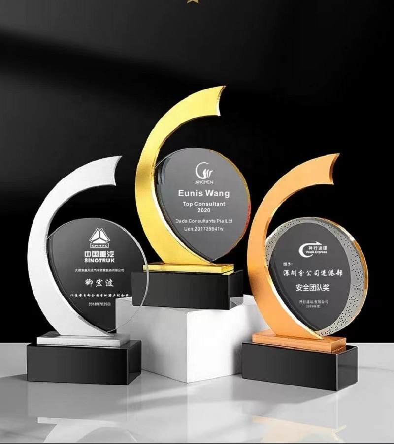 Honor of Crystal Metal Trophy Creative Custom Logo Outstanding Staff Memorial Trophy
