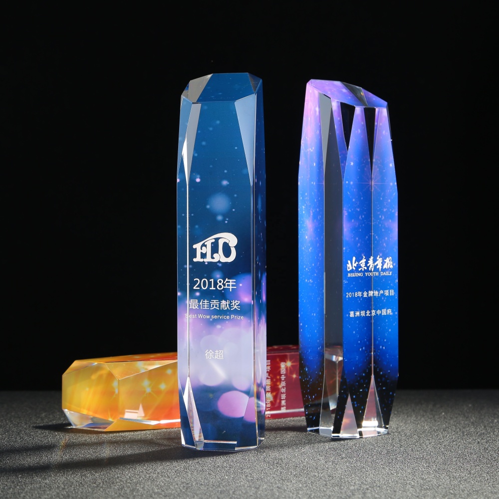 Manufacturer Professional K9 Crystal Material High Quality Custom Color Printing Crystal Award Glass Trophy