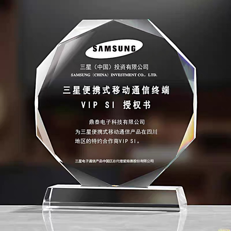 Custom Handmade Green Octagon Round Blank Crystal K9 Glass Photo Frame Trophy Award with Wooden Base for Laser Engraving