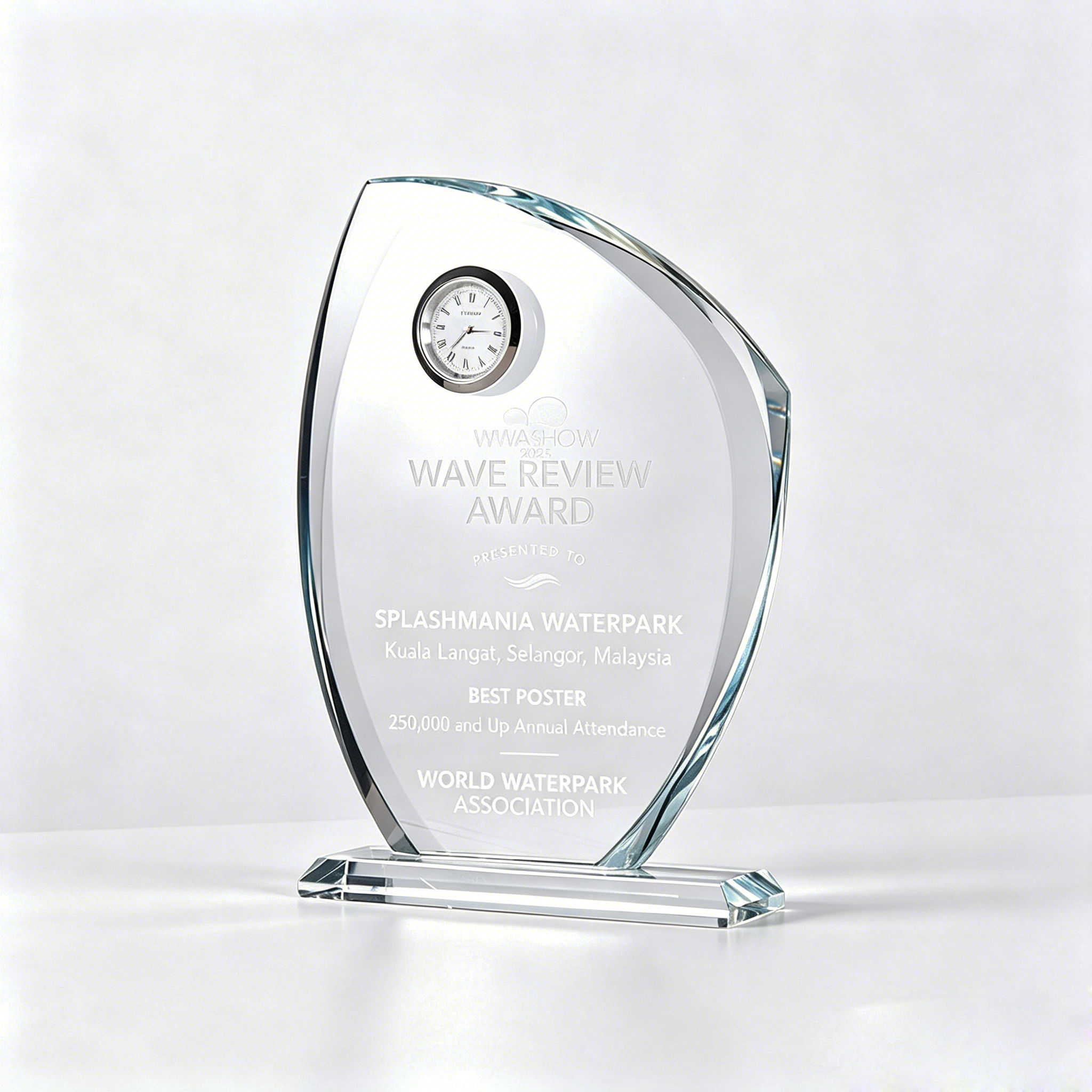 Decorative Crystal Award Clock Trophy Hand Crafted UV Printed Laser Engraving Custom Personalized Glass Crystal Trophy for