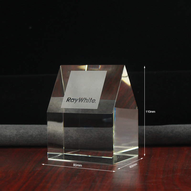 House Shape 3D Laser Engraving Crystal Custom Paperweight for Home Real Estate Decoration