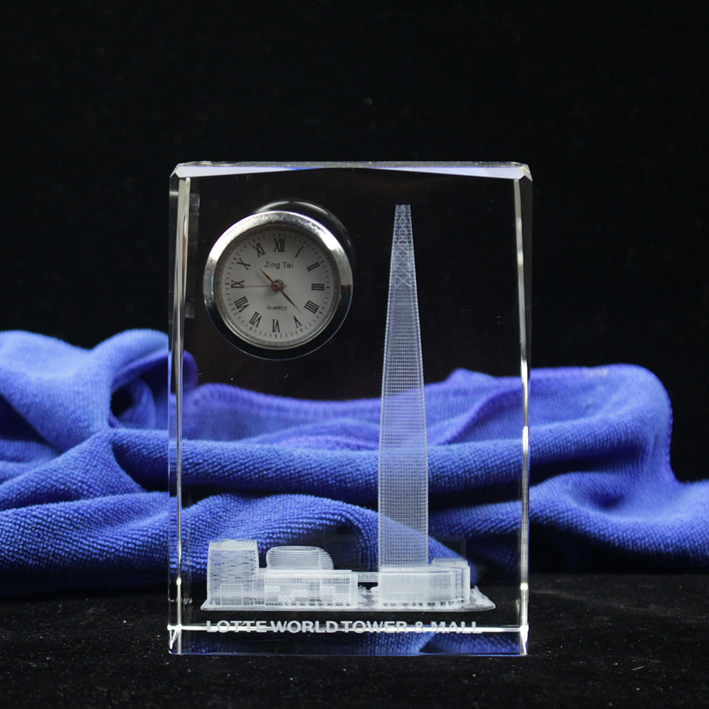 Unique Promotional Souvenirs Desk Crystal Glass Office Clock With Custom Buildings Logo