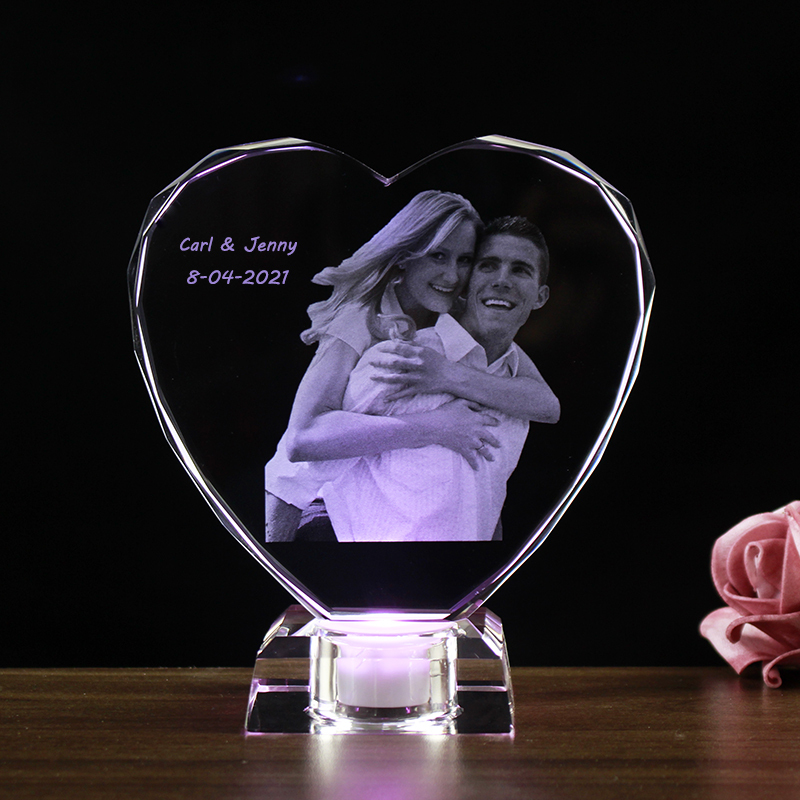 Unique Personalized Picture Etched Engraved Crystal Heart Engraved Photo Prize With LED Light Base