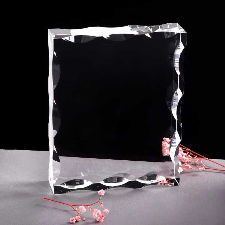 Crystal Cube Manufacturer Wholesales Blank K9 Crystal Cube Block Photo Frame for Custom Engraving Photos Souvenirs