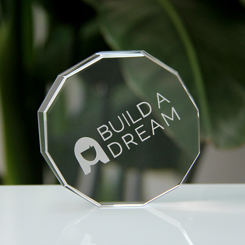 Diamond Shaped Glass Class Reunion Awards Paperweight K9 Crystal Custom Paperweight for University Company Anniversary Gifts