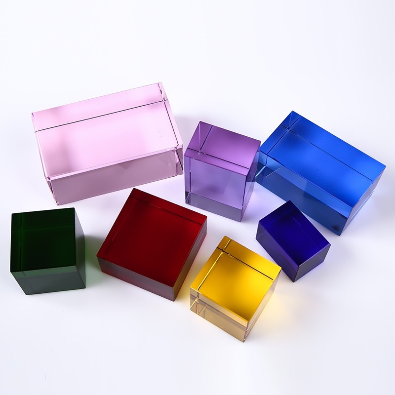 Manufacturing K9 Crystal Color Blank Prism Cube Optical Crystal Block for Laser Engraving