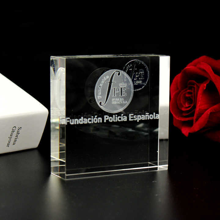 Custom Business Souvenirs Crystal Glass Square Shape Paperweight With Custom logo for Company Promotion Gift