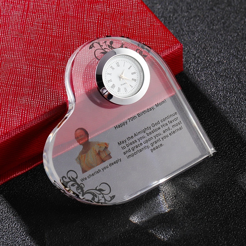 2025 Retail Hot Sale Father's Day Mother's Day Gift Valentine Family Memento Crystal Heart Clock Custom