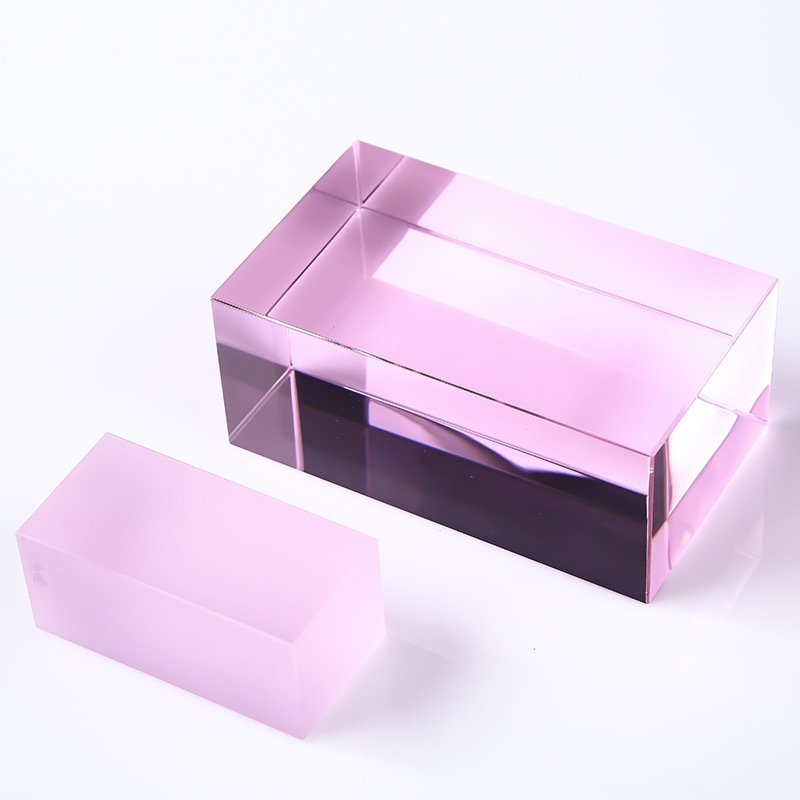 Manufacturing K9 Crystal Color Blank Prism Cube Optical Crystal Block for Laser Engraving