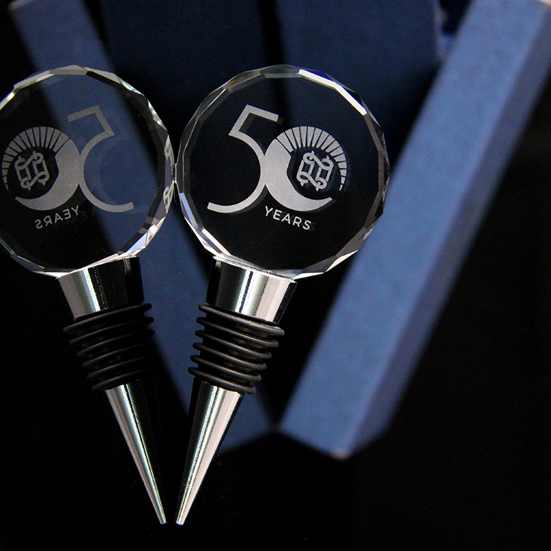Promotion Event  Gift Gold Silver Metal Round Crystal Glass Wine Bottle Stopper Company Anniversary Souvenirs Custom