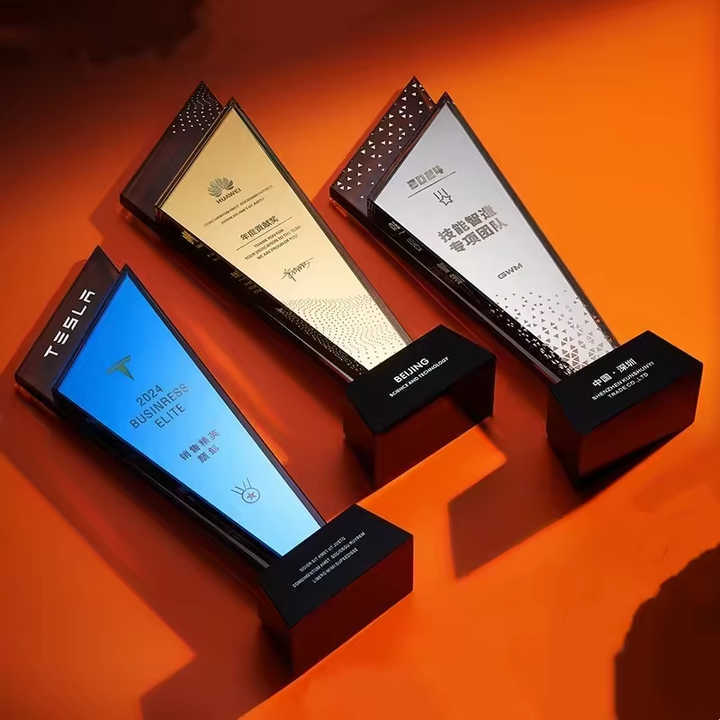 Customizable Crystal Trophy Creative New Style Outstanding Employee Annual Meeting Award Plaque Competition Souvenir