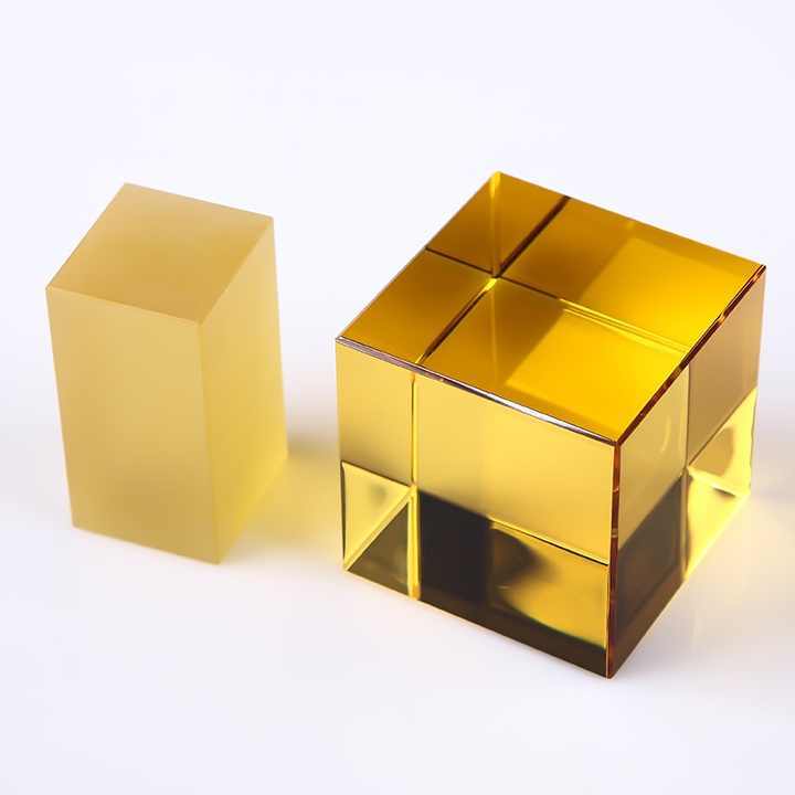 Manufacturing K9 Crystal Color Blank Prism Cube Optical Crystal Block for Laser Engraving