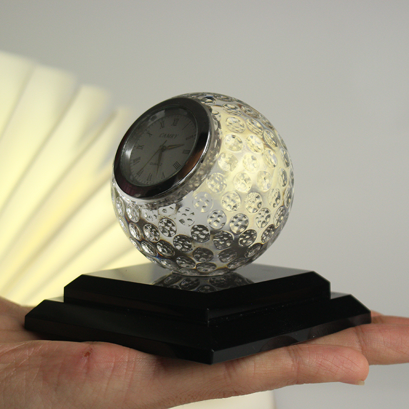 Fashion Crystal Glass Golf Ball Desk Clock for Office Gift Decoration