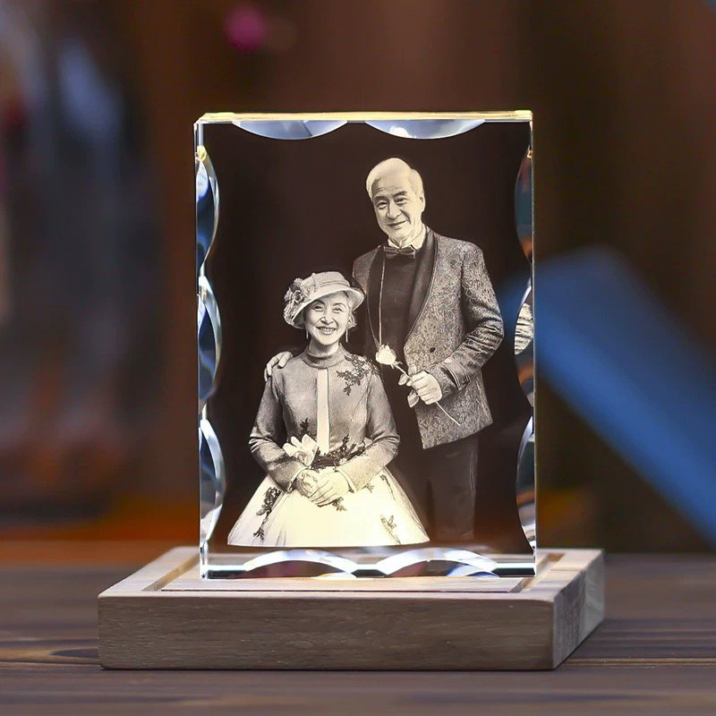 Crystal Cube Manufacturer Wholesales Blank K9 Crystal Cube Block Photo Frame for Custom Engraving Photos Souvenirs