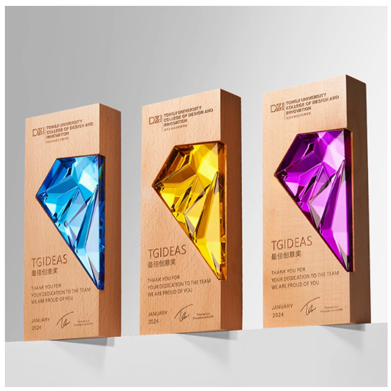 Shining Crystal Crafts Custom Design K9 Crystal Glass  Trophy Wood Award for Employee Recognition Awards With Gift Box