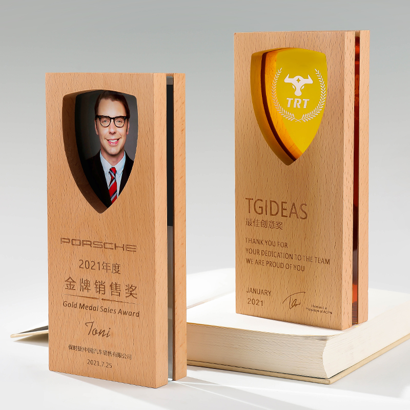 Free Design Copywriting Eco-friendly Wooden Crystal Trophy Medal Customization UV Printing Engraving for Business