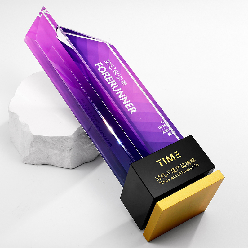 New Crystal Trophy Customized Creative High-end Science Technology Design Annual Meeting Outstanding Staff Award Laser Engraved