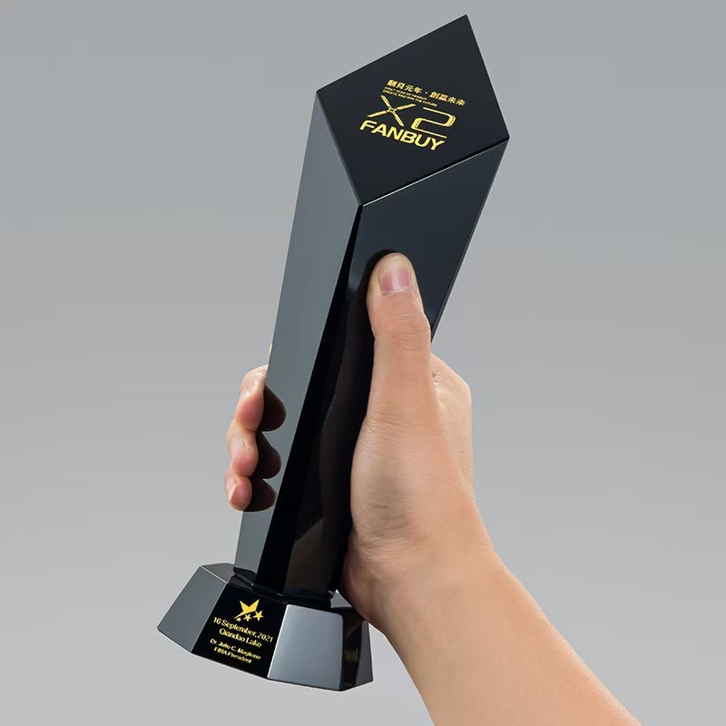 Custom Logo Black K9 Crystal Plaques Crystal Business Sports Trophy Awards Crystal Outstanding Performance Awards
