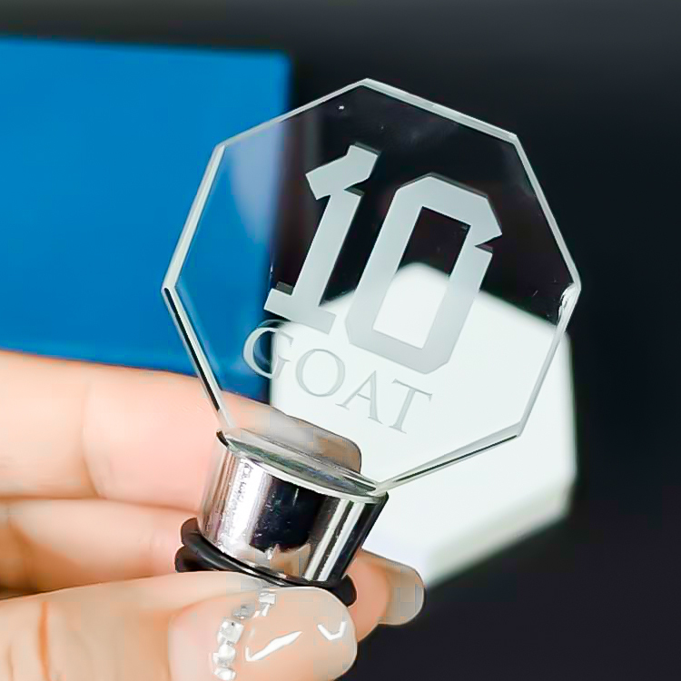 Wholesale Luxury Blank 3D Laser Engraved Eco-Friendly Crystal Wine Stopper for Bar Decoration Customized Crystal Wine Stopper
