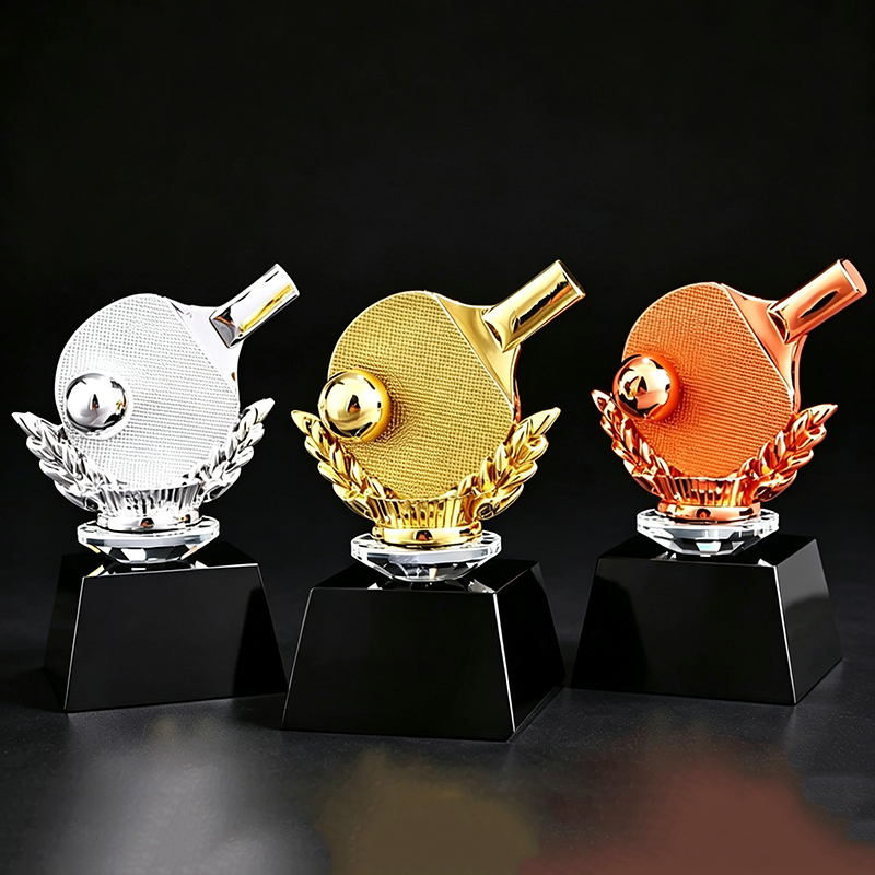 Customized Gold Silver Copper Resin Football Basketball Awards Crystal Base Fantasy MVP Glass Soccer Badminton Medal for Sports