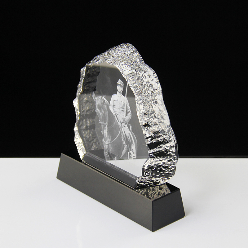 High Quality K9 Crystal Blank Iceberg Awards Personalized Engraving Logo Corporate Crystal Trophy for Company Anniversary Gifts