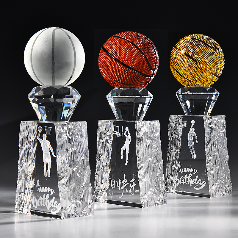 Customized Creative Crystal Basketball Ornament Perfect Birthday Gift for Junior High School Boys Brothers Other Crystal Crafts