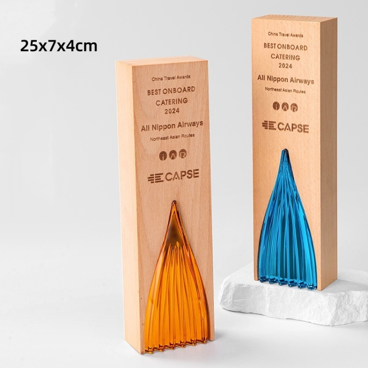 Factory Wholesale Crystal Solid Wood Trophy and Award Creative Wooden Plaque Medal Engraving for Business Trade Gifts