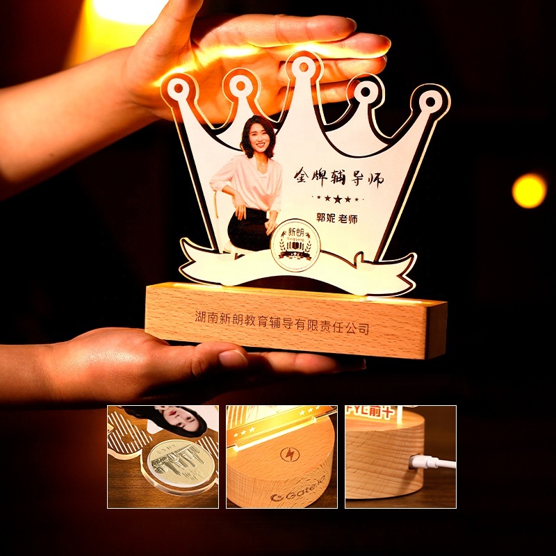 Custom Enterprise Acrylic Led Trophies Souvenir Moulded Cutting Portrait Printing Outstanding Staff Awards Factory Wholesale