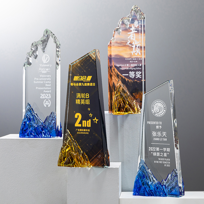 New Design High Quality UV Printed Engraved Award Crystal Glass Trophy Business Gift Plaque Mountain Peak Design