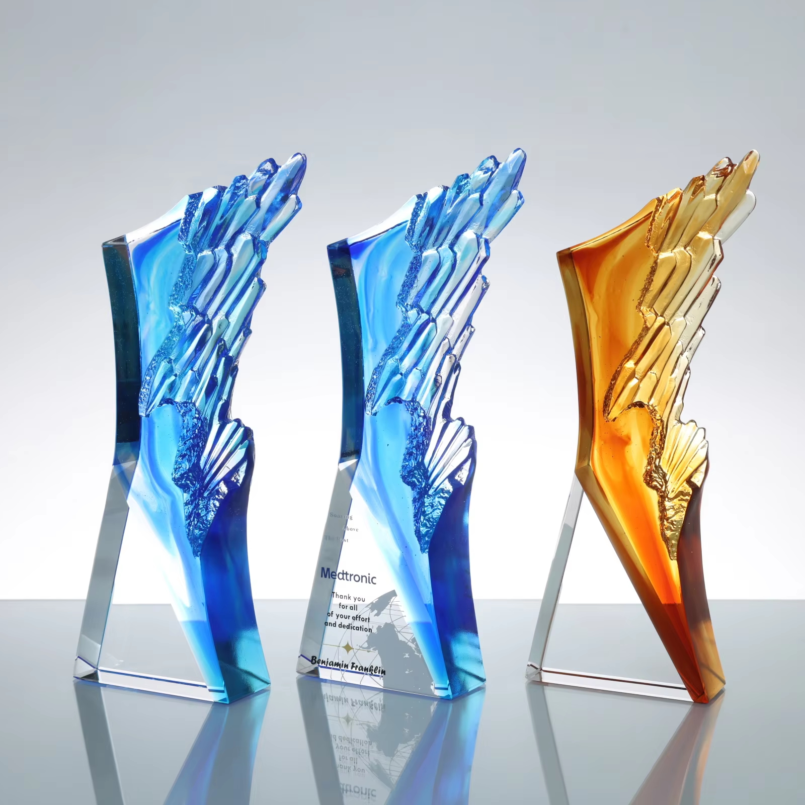 Honor Crystal Award for Engraving Wholesale Customized Competition Crystal Trophy Sandblasting Technique Custom Logo Shape for